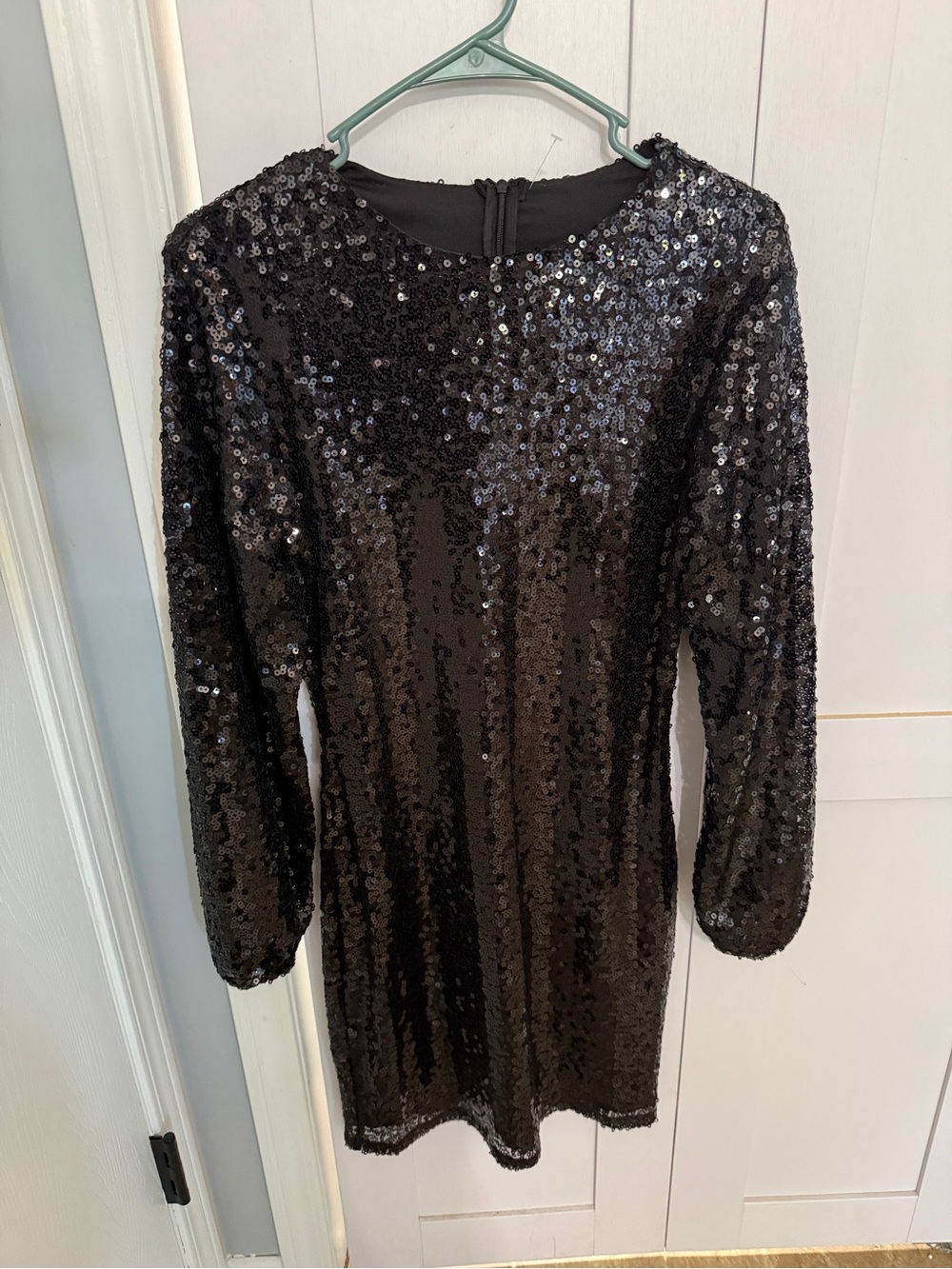 Black Sequin Long Sleeve Party Dress